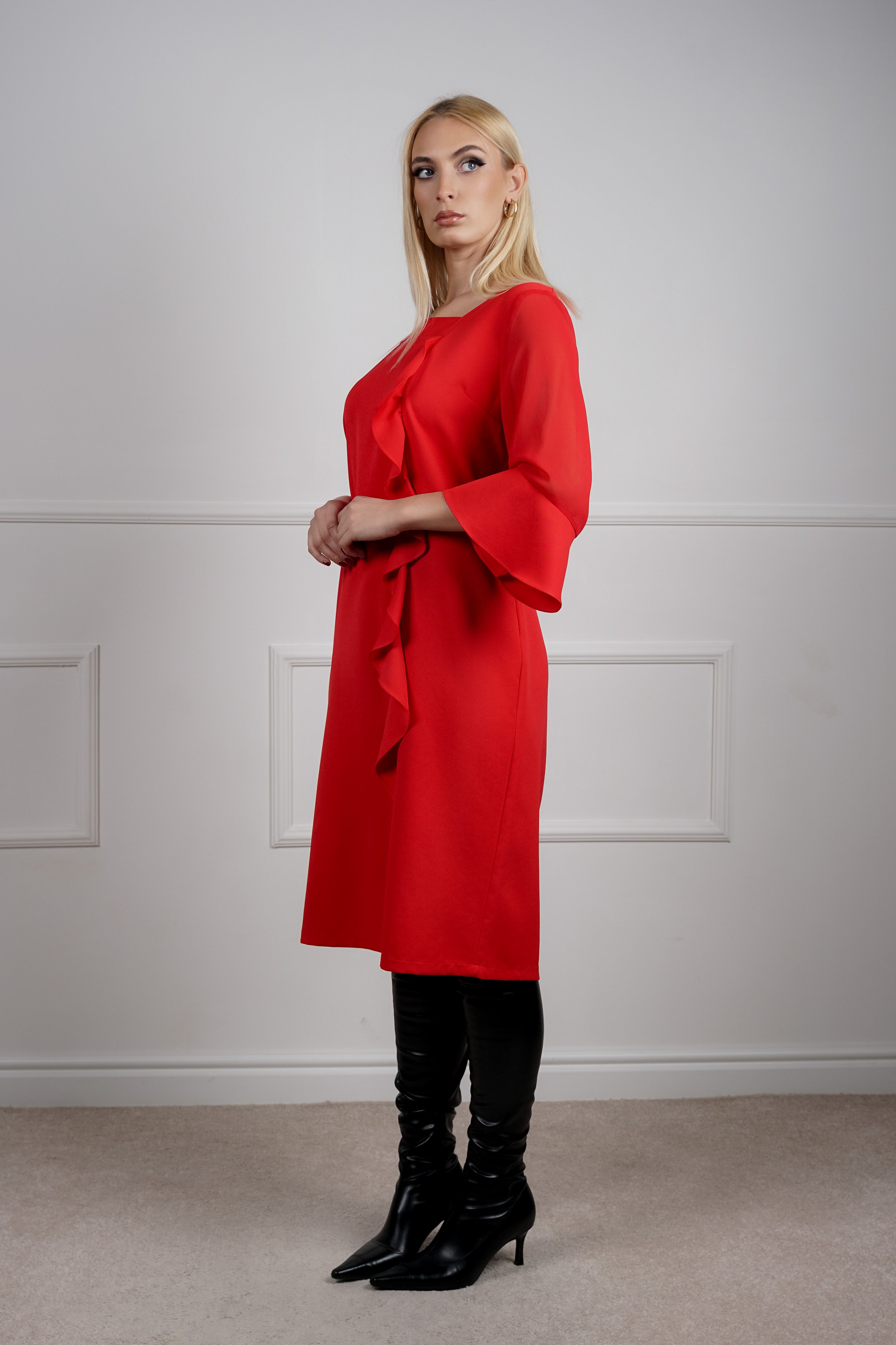 Isola - elegantna haljina u veličinama: 50 52 54