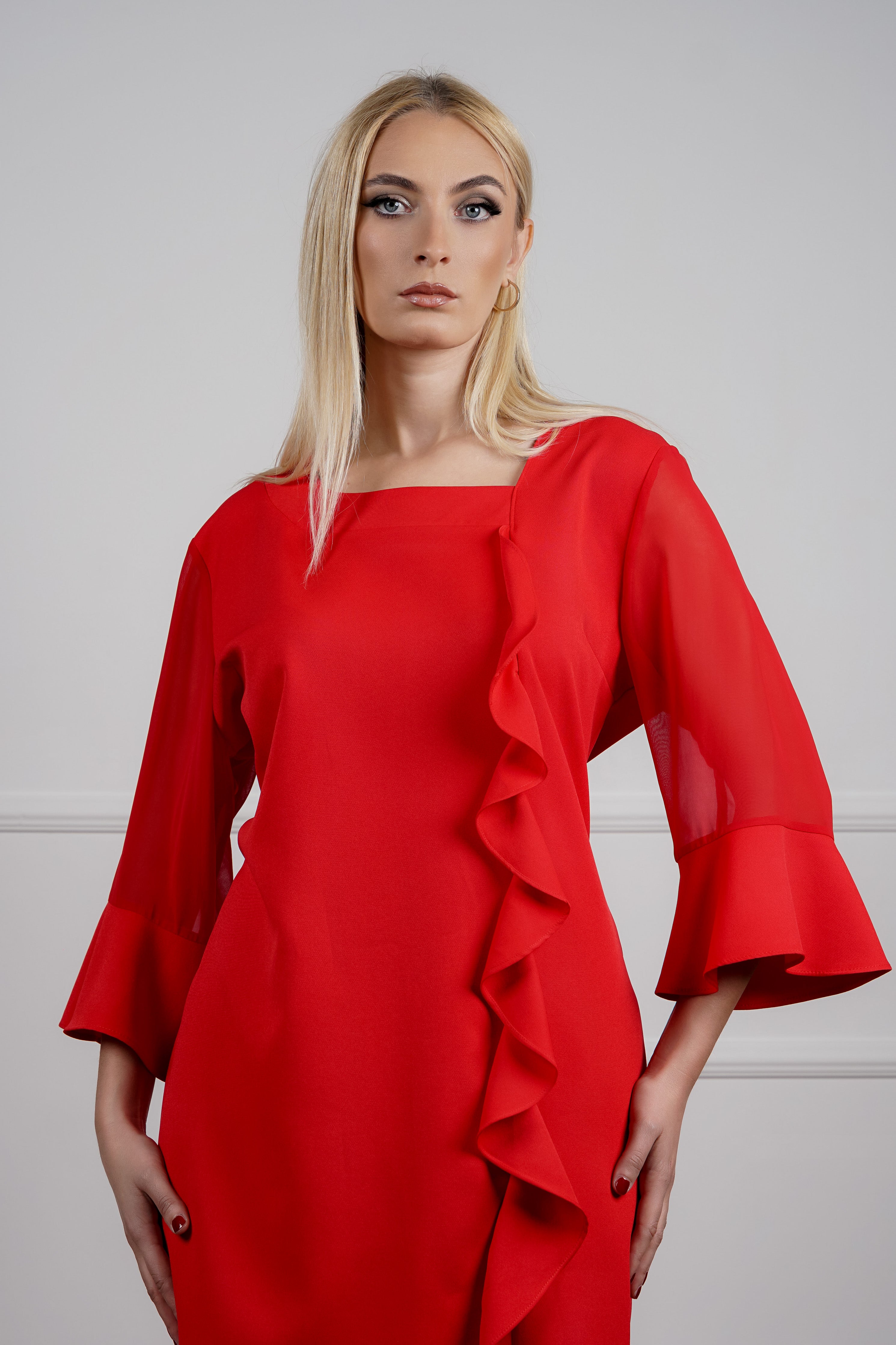 Isola - elegantna haljina u veličinama: 50 52 54