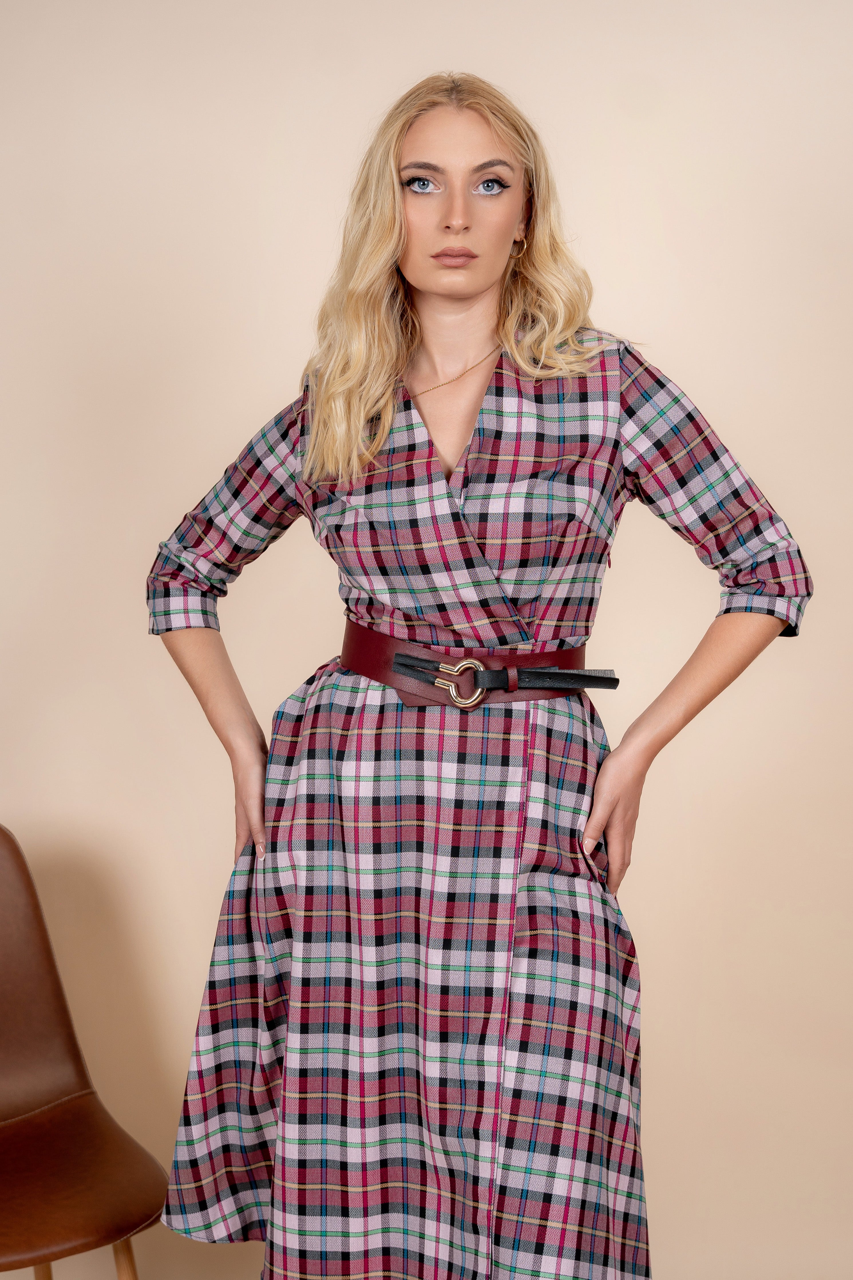 Daria – haljina A kroja s karo uzorkom