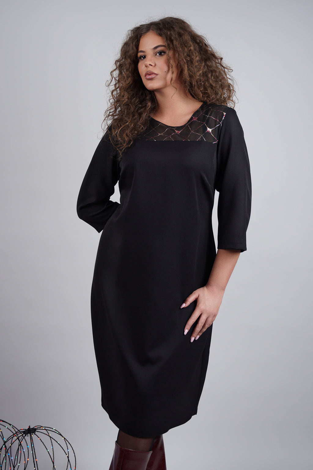 Mavie – haljina sa aplikacijom na gornjem dijelu