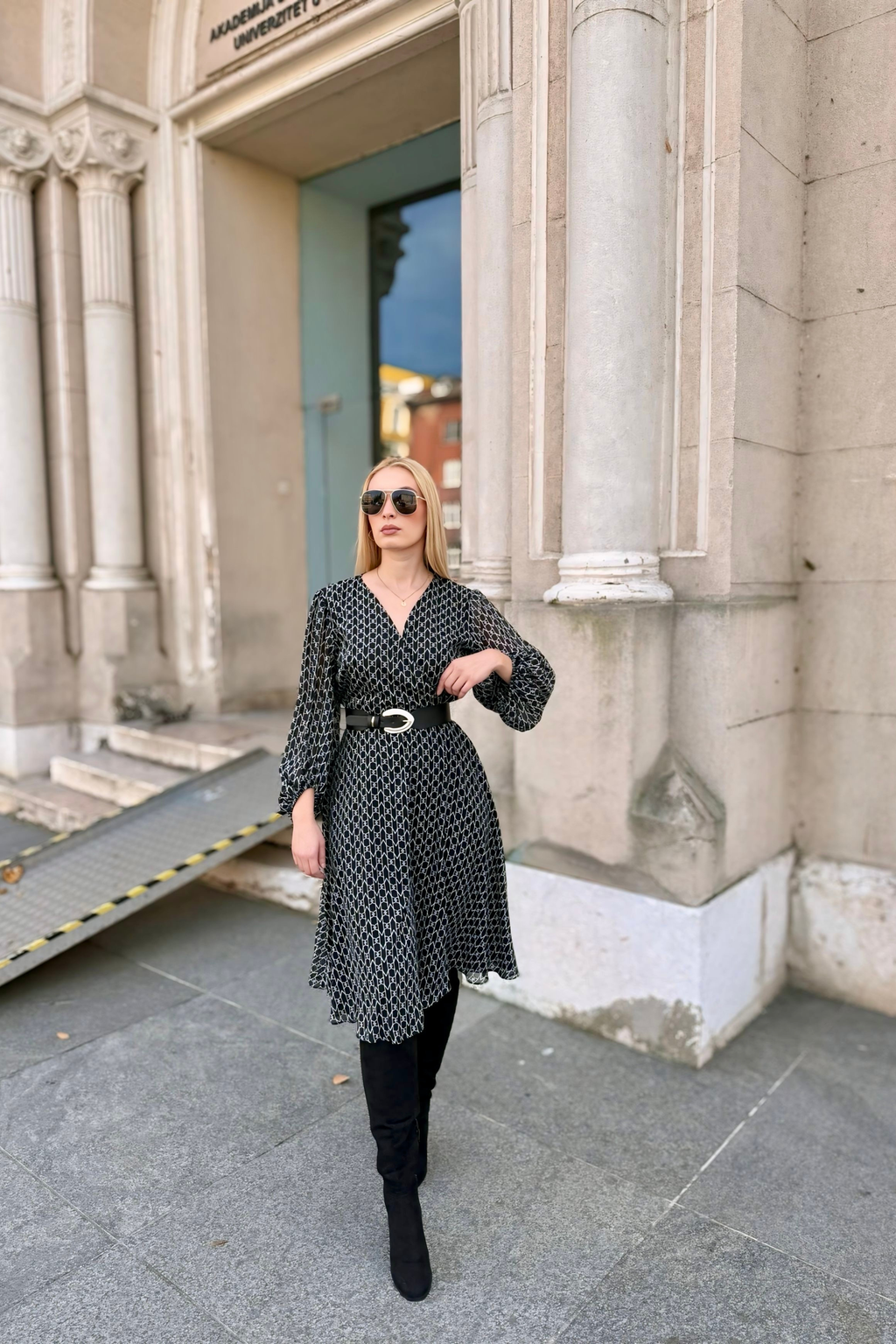 Elena haljina – moderna klasika za svaki dan